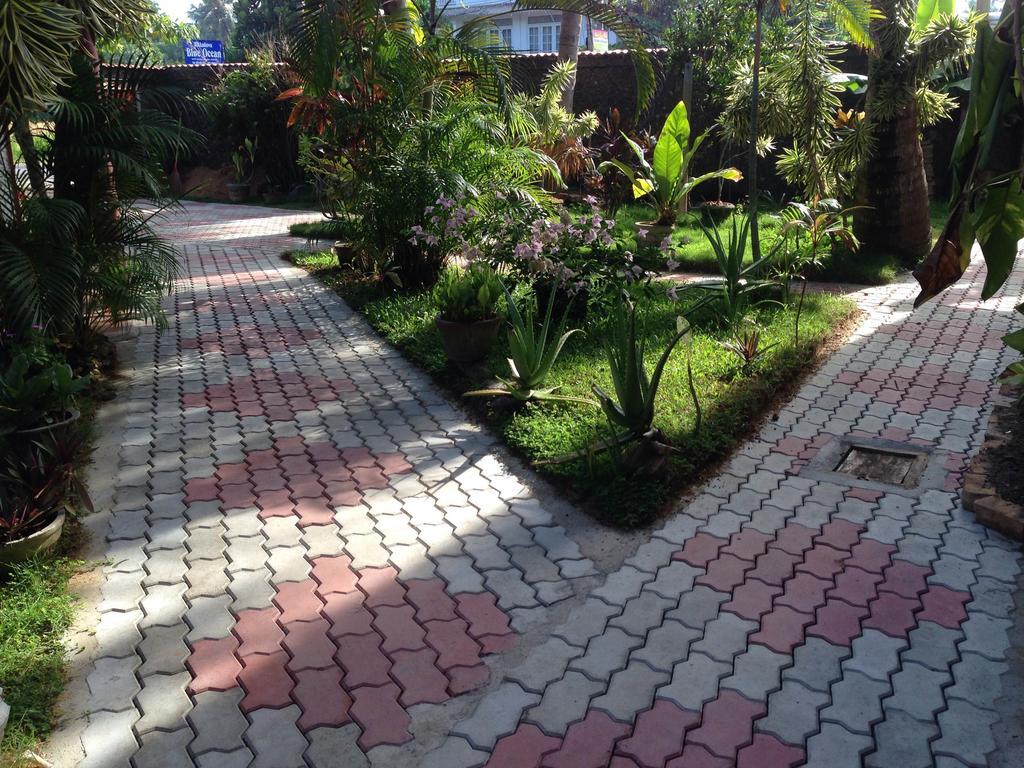 Tropical Beach House Hikkaduwa Ngoại thất bức ảnh